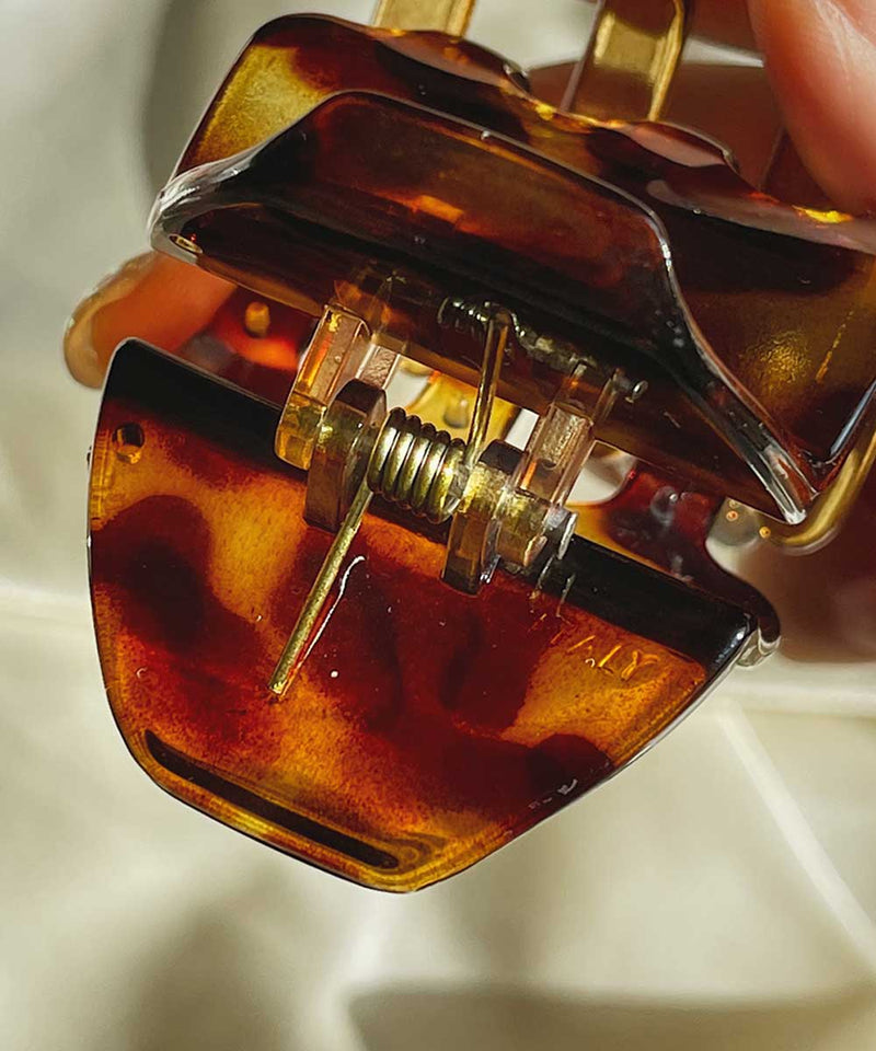 arnew hair claws Italy tortoise hair claw