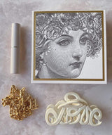 arnew hair claws White Love France hair claw